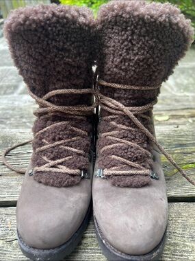 UGG Women's Brown Shearling-Lined Lace-Up Winter Boots with heel